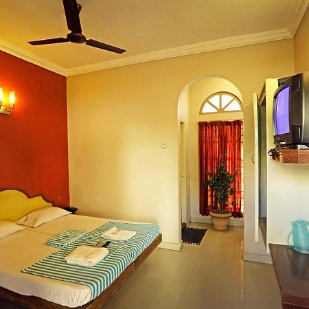 New Cape Hotel Kanyakumari Exteriör bild