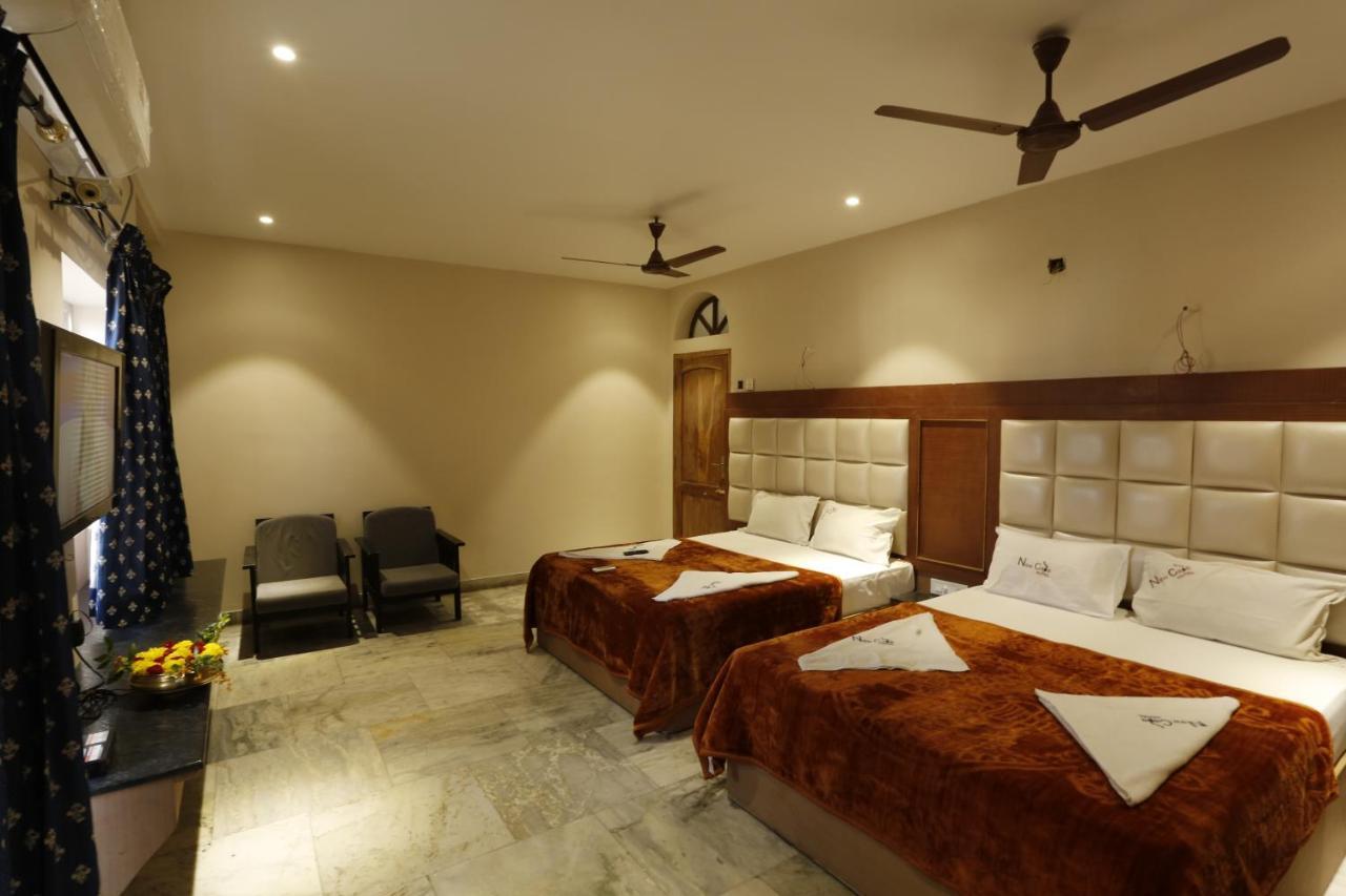 New Cape Hotel Kanyakumari Exteriör bild