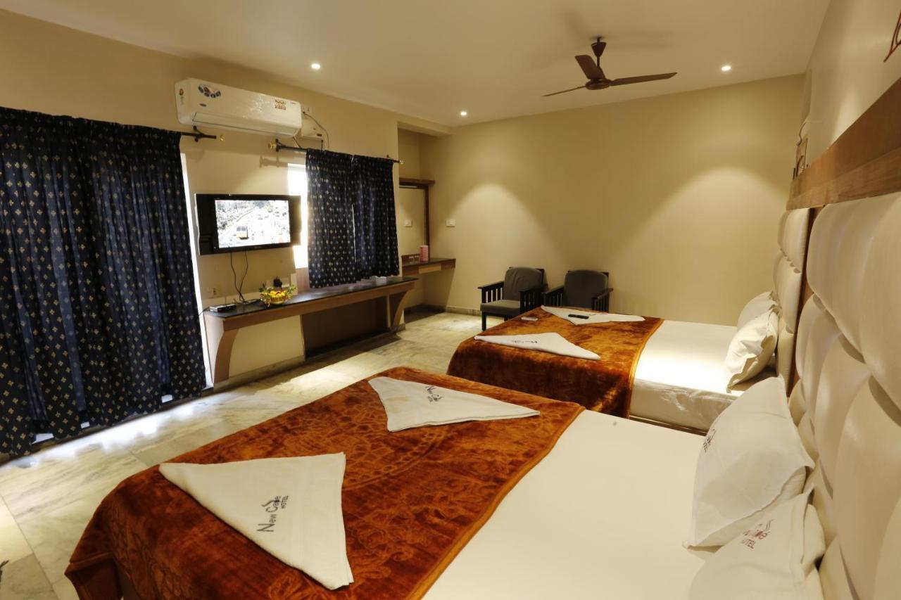 New Cape Hotel Kanyakumari Exteriör bild